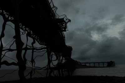 Pier low light ruin 72.jpg
