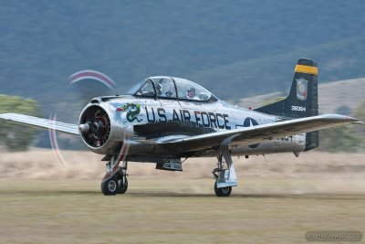 Watts Bridge 29 Aug 10 - T28 Trojan
