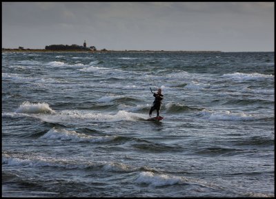 Kitesurfing at Skanr (Falsterbo lighthouse)