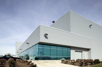 Lease Space Facade