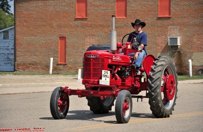 Farmall H