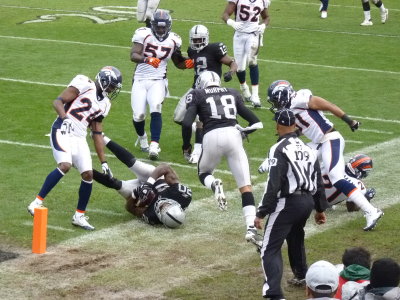 Broncos at Raiders - 12/19/10
