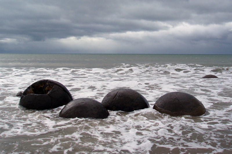 boulders.jpg