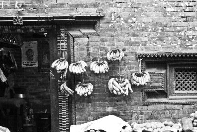 Desaturated bananas