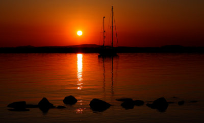 Naxos sunset1 email.jpg