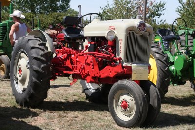 Buxmont Two Cylinder tractors 2010