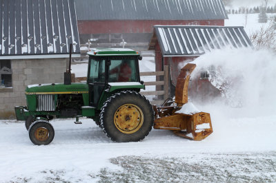 IMG_0190 Plowing the drifts ...
