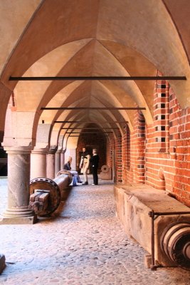 Arcades of the ambulatory