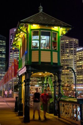 On Pyrmont Footbridge