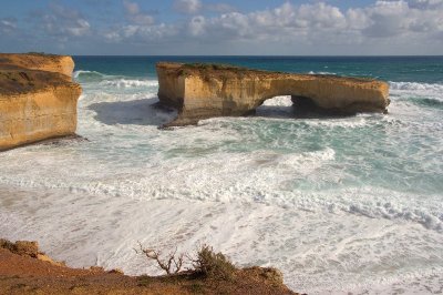 London Bridge (has fallen down)