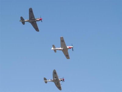 WWII Fighters from below