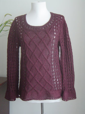 #150 Dark berry cotton sweater