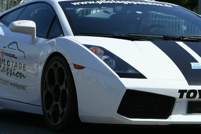 Lamborghini_6841r.jpg