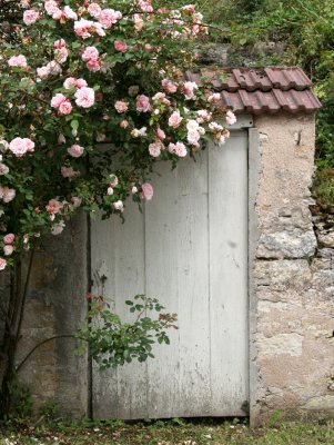 Doorway to a garden in Noyer