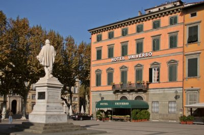 Lucca-Piazza Napoleone_0035