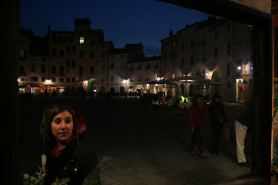 Lucca-Piazza del mercato_0110
