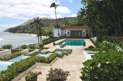 The Playhouse and Diamond Head