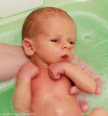 101110 Robert First Bath 013.jpg