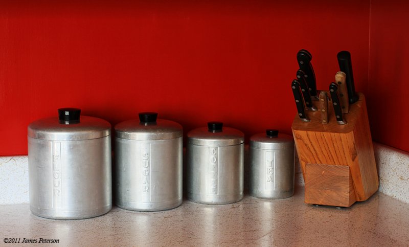Canisters (12300)