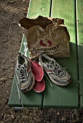 bag- shoes- and superfeet insoles for homeless