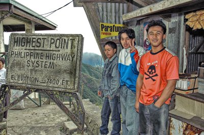 peace fingers(and they are long), North, Philippines