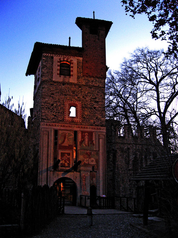 Borgo Medioevale .. 2110