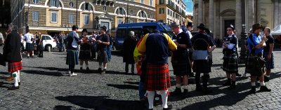 At Piazza del Popolo: Scotsmen fortifying themselves before rugby match with Italy .. R9459_60