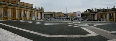 Panorama of Piazza San Pietro from the porch of the BasilicaR9536_4_3b