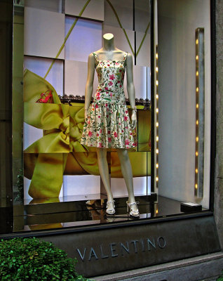 Valentino store window .. 1232