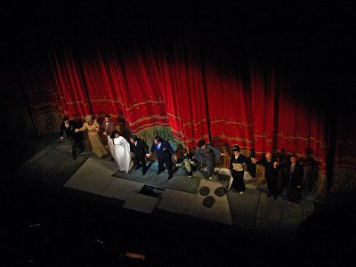 Final curtain, cast of Madama Butterfly .. 1282