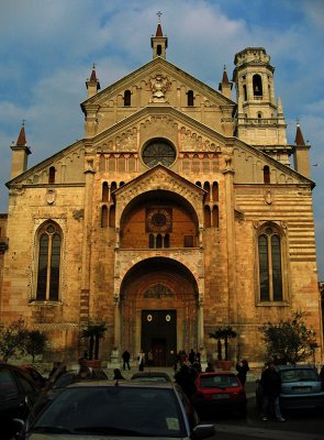 Duomo della Santa Maria Matricolare .. 2462