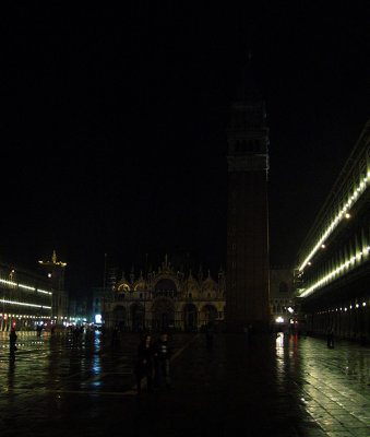 Piazza San Marco at night .. 3025_26