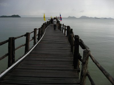 hour 20 of the trip from angkor to ko tao