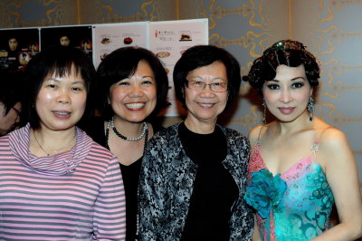 D33_8560 copy.jpg