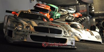 muzeul mercedes benz_stuttgart_29.jpg