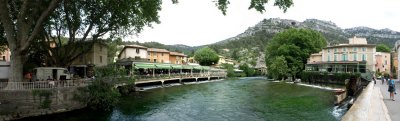 Fontaine de Vaucluse Panorama