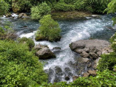 Fontaine-de-Vaucluse een van de onderaardse bronnen