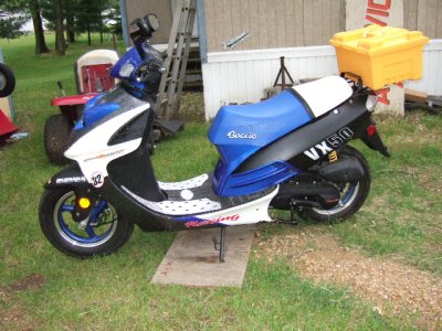 2008_0605scooter0015.JPG