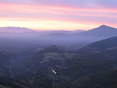 dawn at o cebreiro