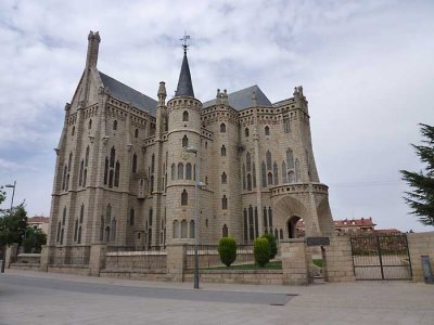 bishop's palace, astorga