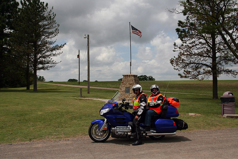 Dusty & Helen at Center of Lower 48