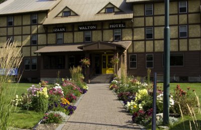 Essex Montana - Railroad Town - Izaak Walton Inn