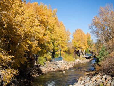 River & autumn colors in Estes Park - IMG_2086 