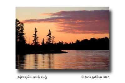 Alpen Glow on the Lake