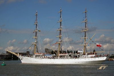 g1/32/617832/3/106663322.KzVEPQzH.jpg