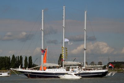 g1/32/617832/3/106663326.dHpi71o1.jpg