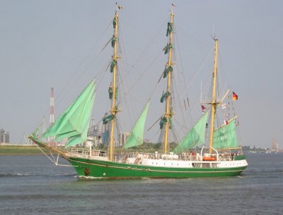 g1/32/617832/3/106679786.huYyJpoP.jpg