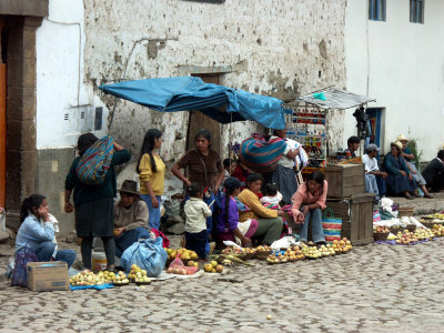 Ollantaytambo market