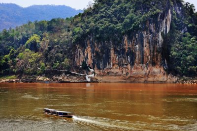 Laos-Spiritual Serenity