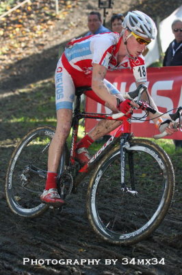 30 Michael Dhondt